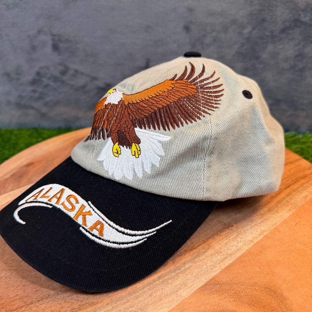 Arctic Circle Enterprises Alaska Bald Eagle Two Tone Gray Black Hat Cap Mens